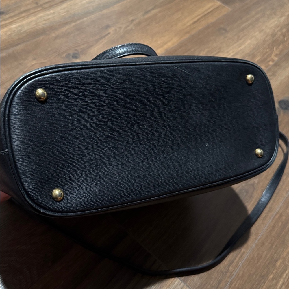 Gucci Horsebit Black Leather Top Handle Bag | Gold Hardware Crossbody - Picture 11 of 14